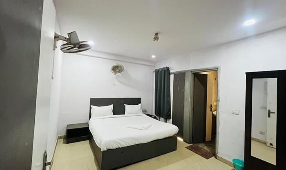 Fabhotel Upstream Mysore Road