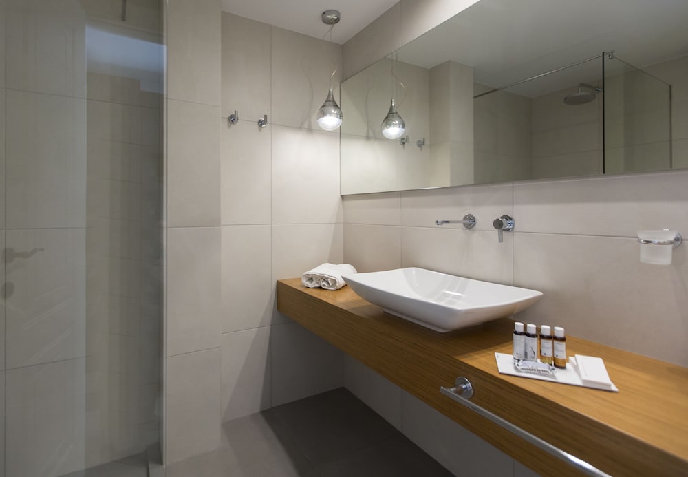 Anthemion Suites & Villas