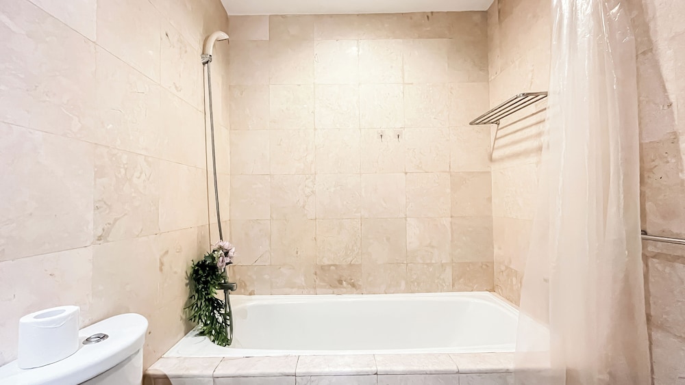 Contemporary Minimalist 2Br Apartment At Somerset Berlian Kebayoran Lama