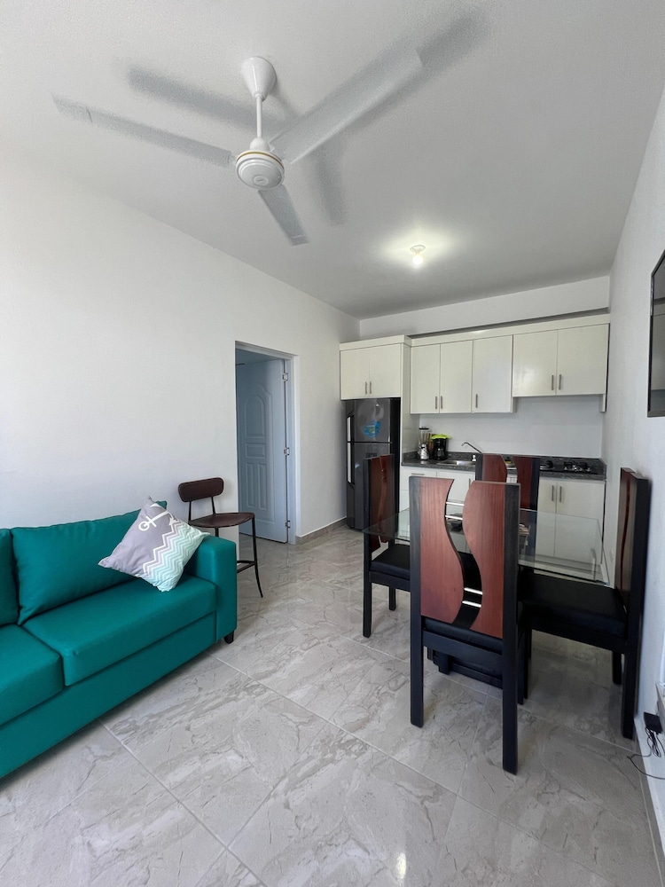 APARTAMENTOS EL PUEBLITO