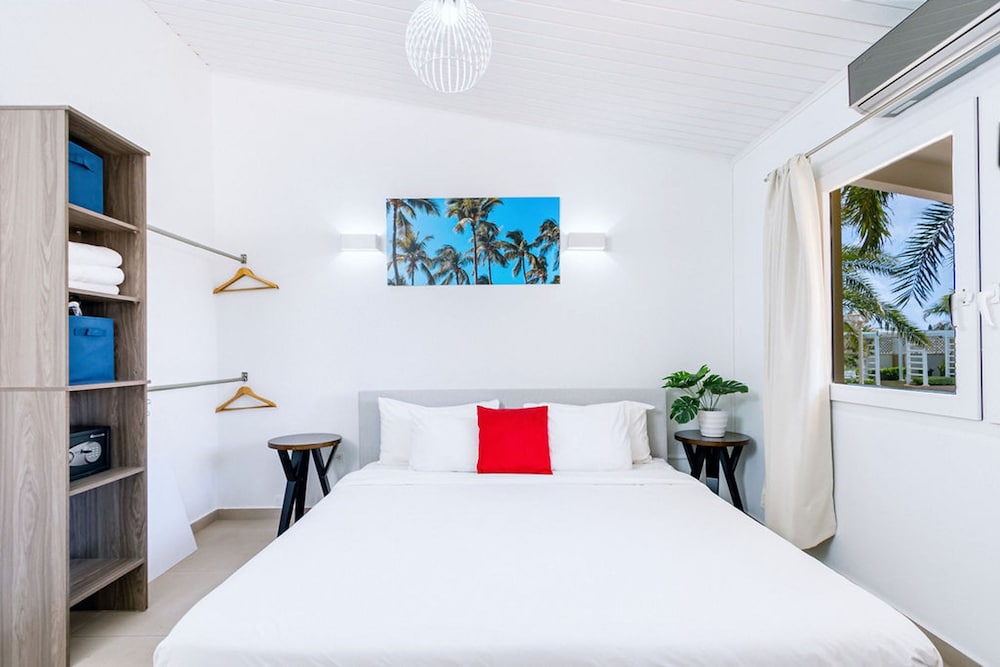 Across From Beach 1br- Sunset Suite Malmokbeach
