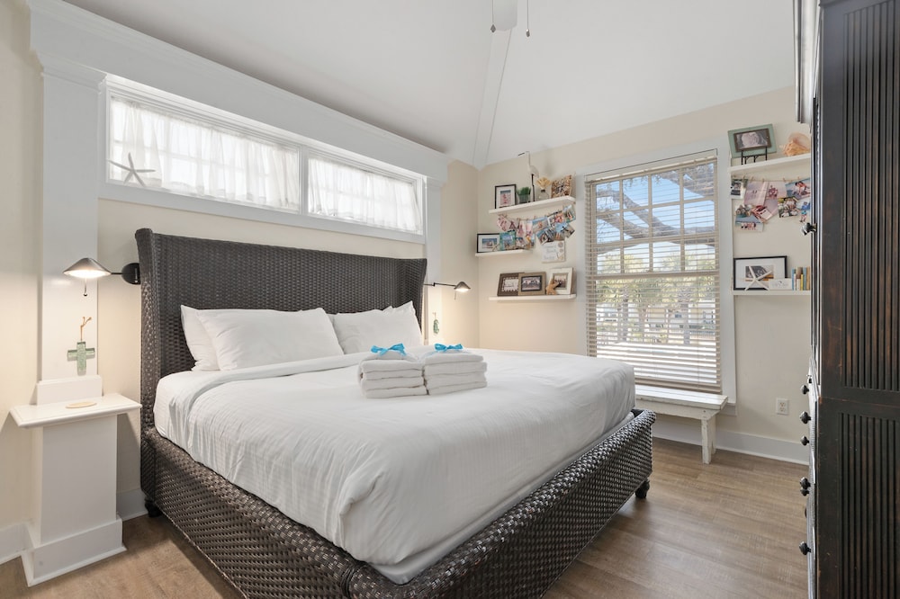 A Winterpast by the Sea - Gulf Front on 30A With Private Pool!
