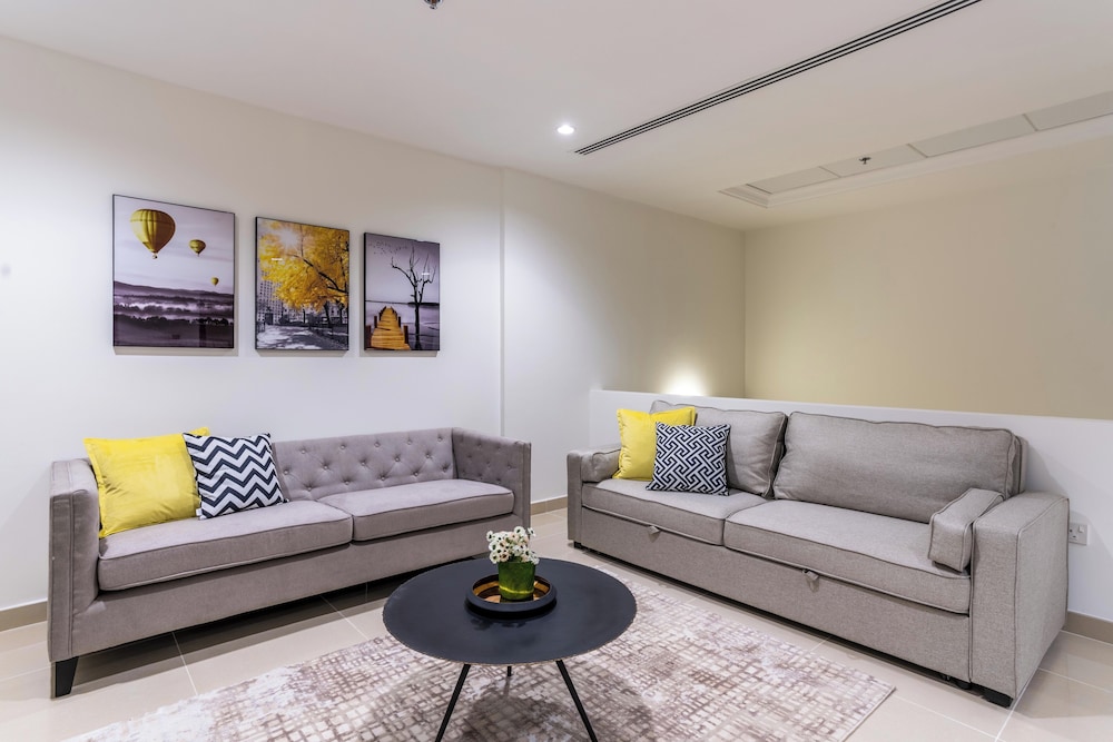 SIMPLY COMFORT Amazing BeachFront Apartments near Atlantis Waterpark