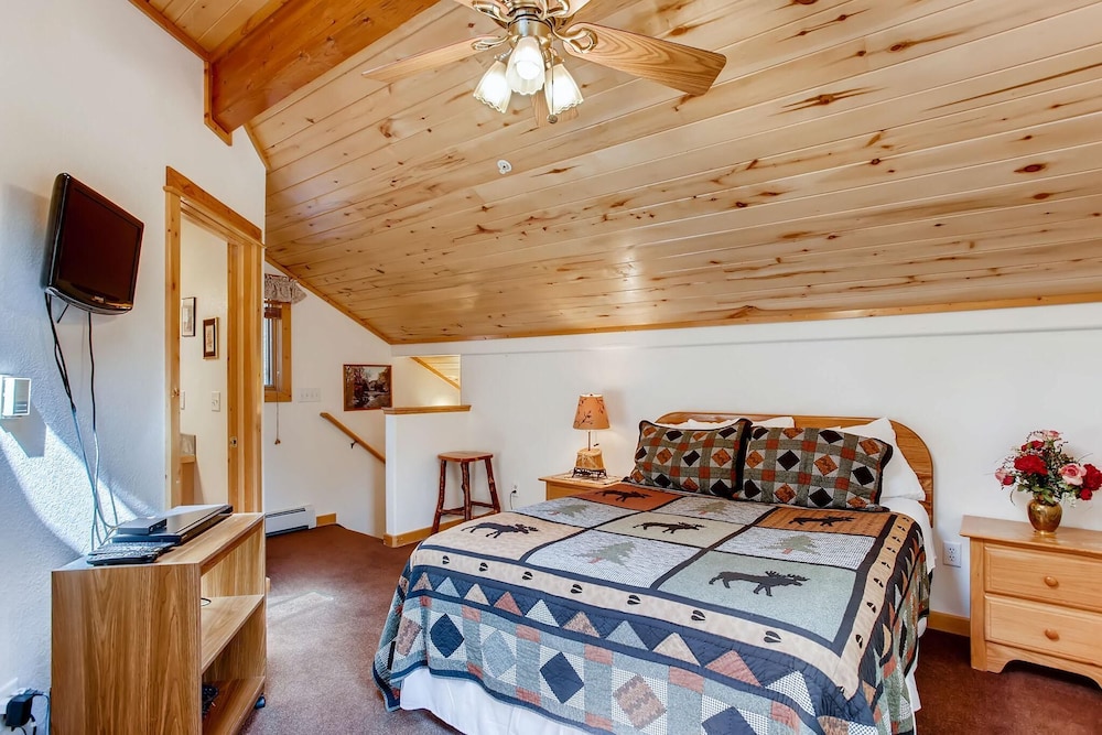 Estes Park Condos - Property Image 180