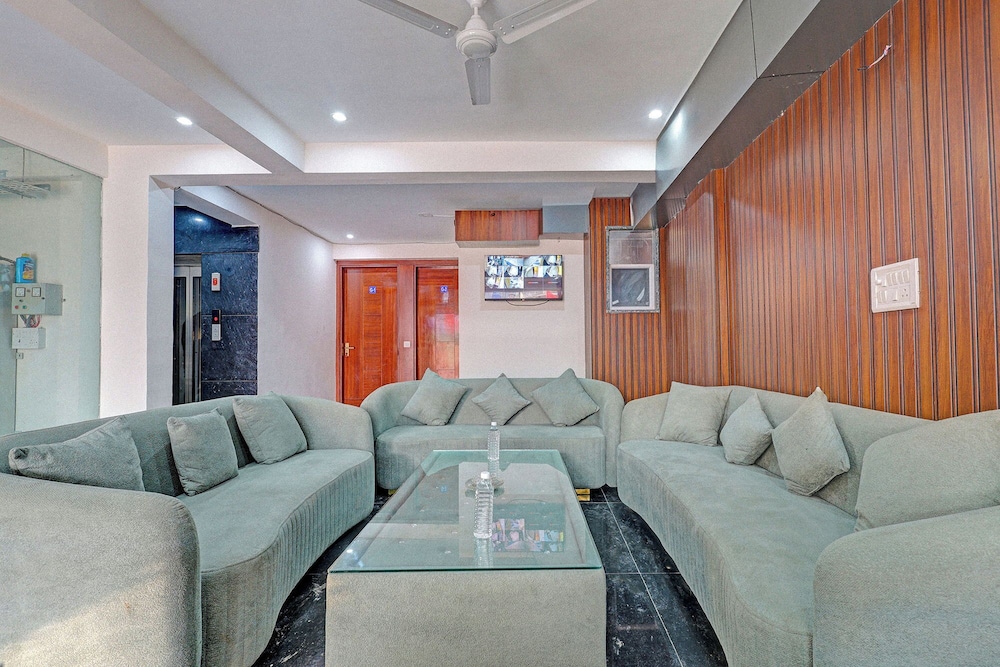 Fabhotel Premier Stays