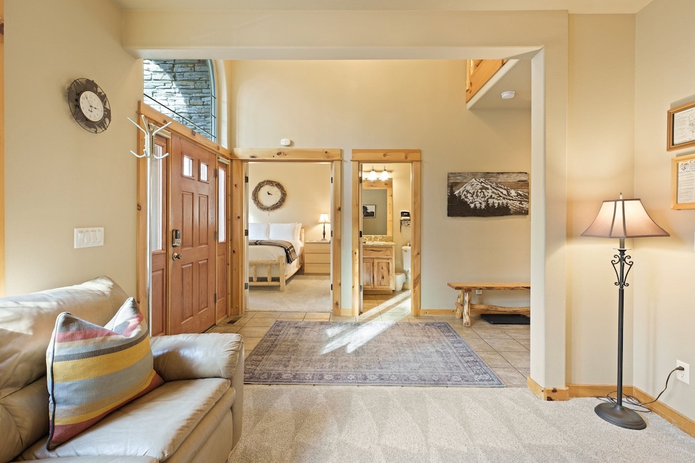 Poplar 16 5 Bedroom Home