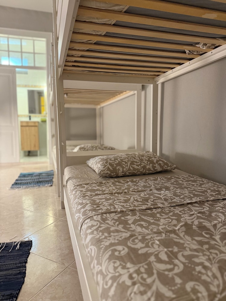 Faro Coast Guest House