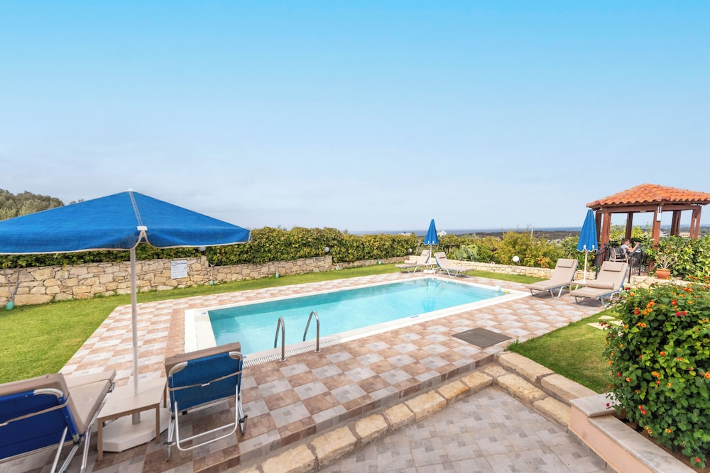 Villa Marie With Private Pool