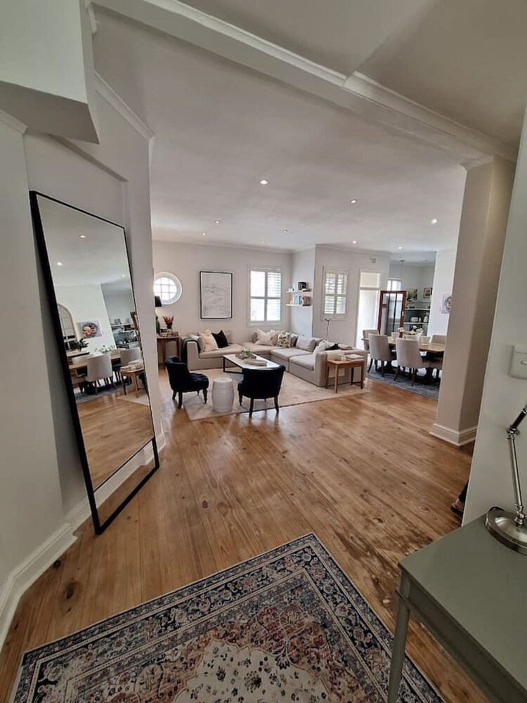 Stylish Sea Point Oasis