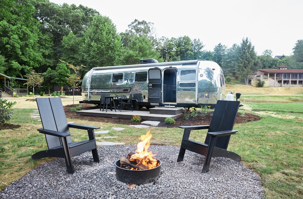 Asheville River Cabins