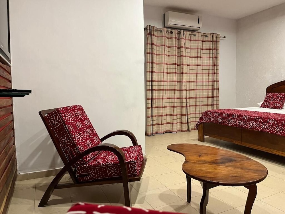 Lome Bamboo Lodge