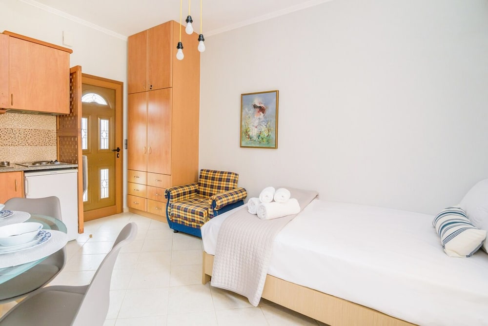 Stavros Marillia Apartment With Porch