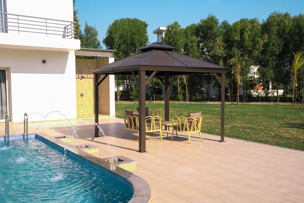 Kings Villa