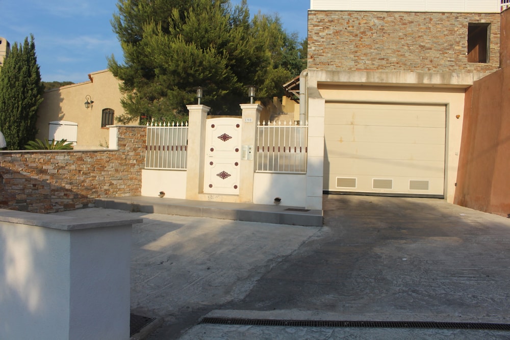 Photo 11