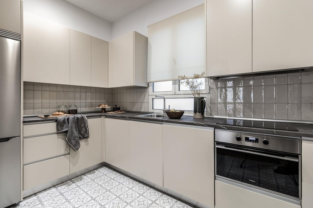 Posets - 3 Bedrooms in Malasa a
