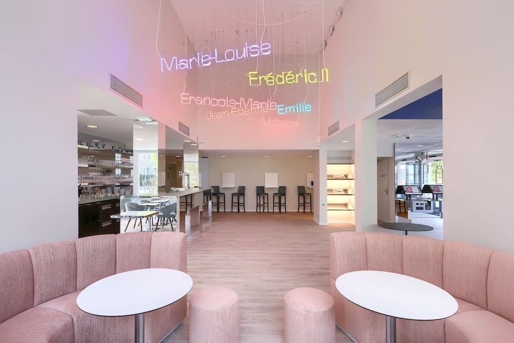 Ferney-Voltaire Vacations - The Residence Hotel - Property Image 4