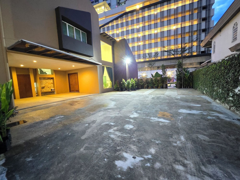 Perkasa Bungalow by Perkasa Ikon