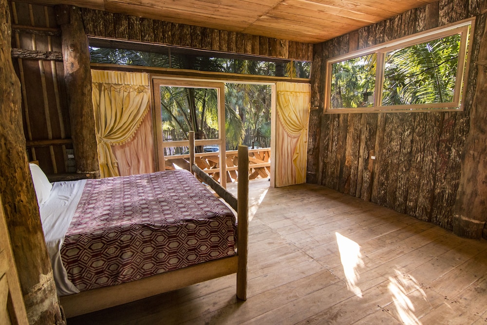 Cancun Vacations - Bambu Gran Palas Hostel Party - Property Image 43