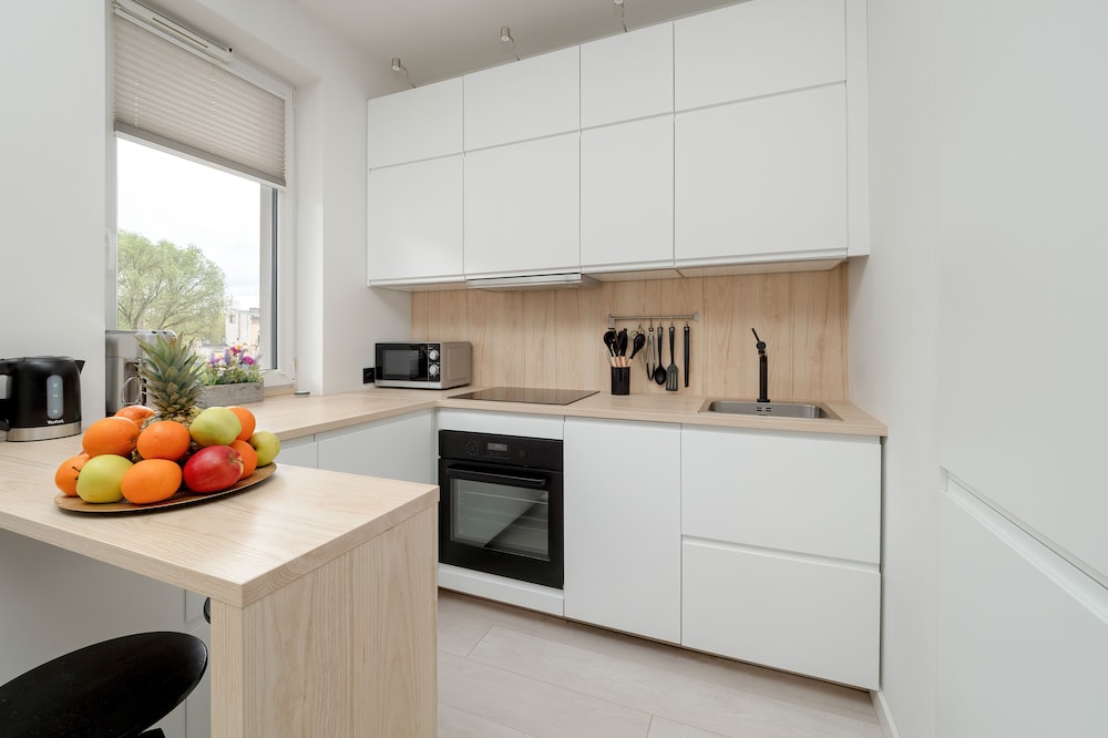 Łąkowa Apartment Łódź by Renters
