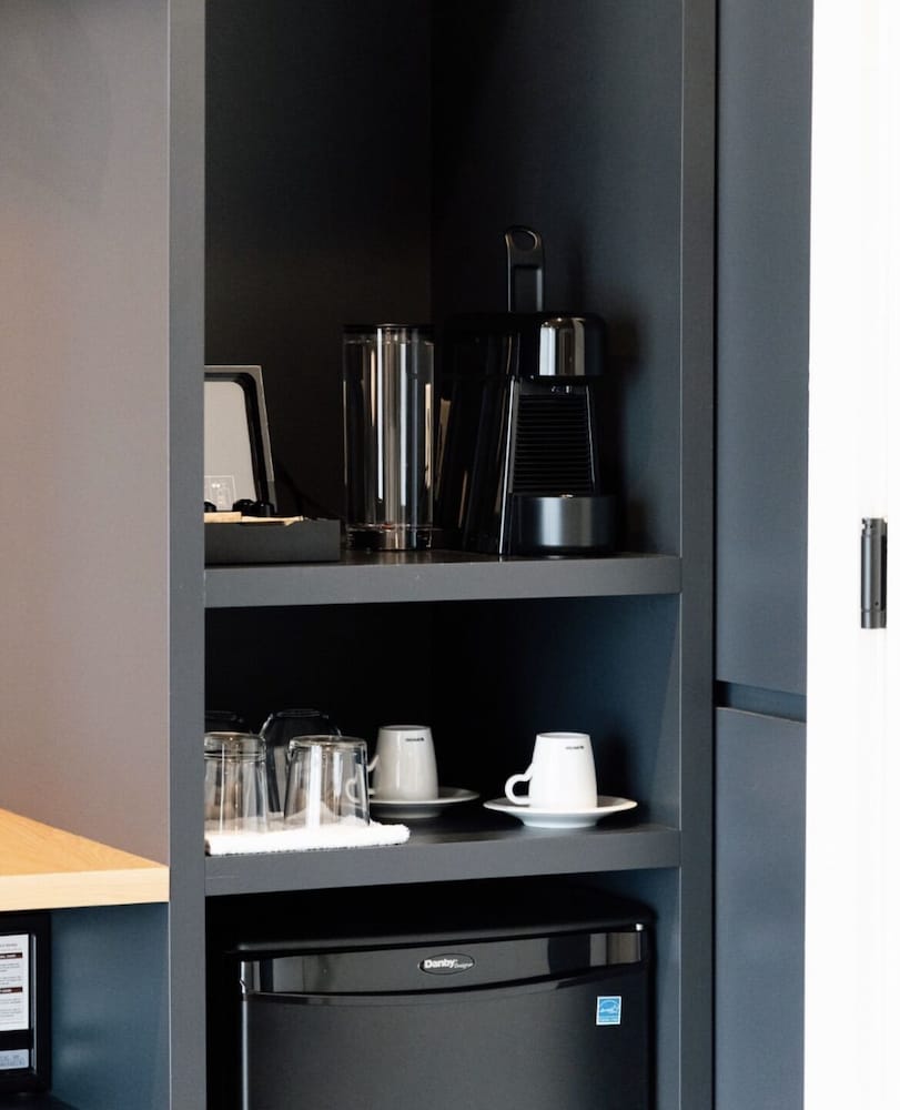 Tofino Vacations - Duffin Cove Oceanfront Lodging - Property Image 9