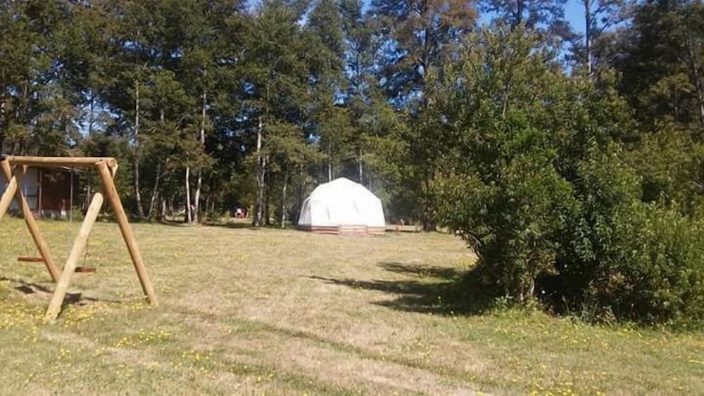 Hosteria y Camping del Bosque Pucón