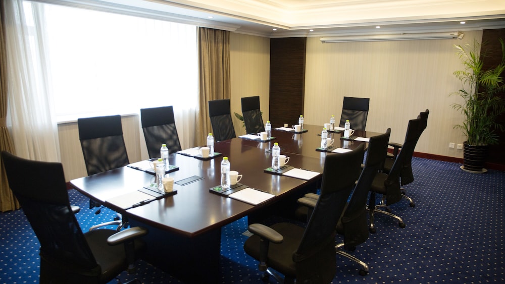 Enrichee Gloria Plaza Hotel Qingdao