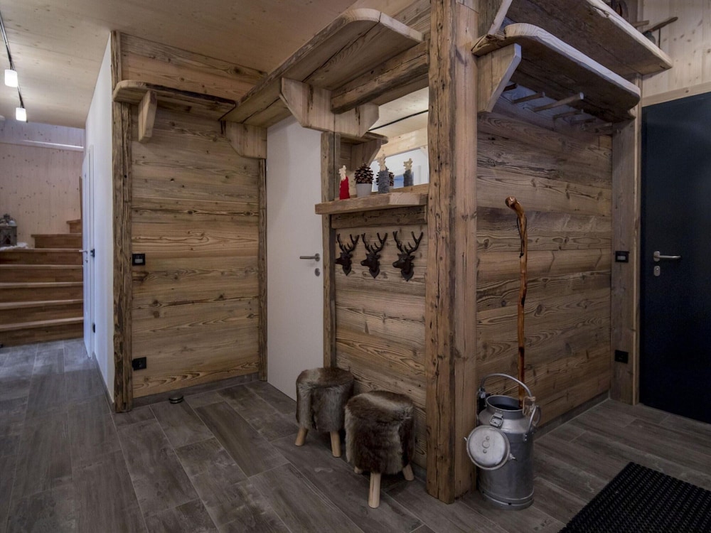 Nice Chalet With Finnish Sauna