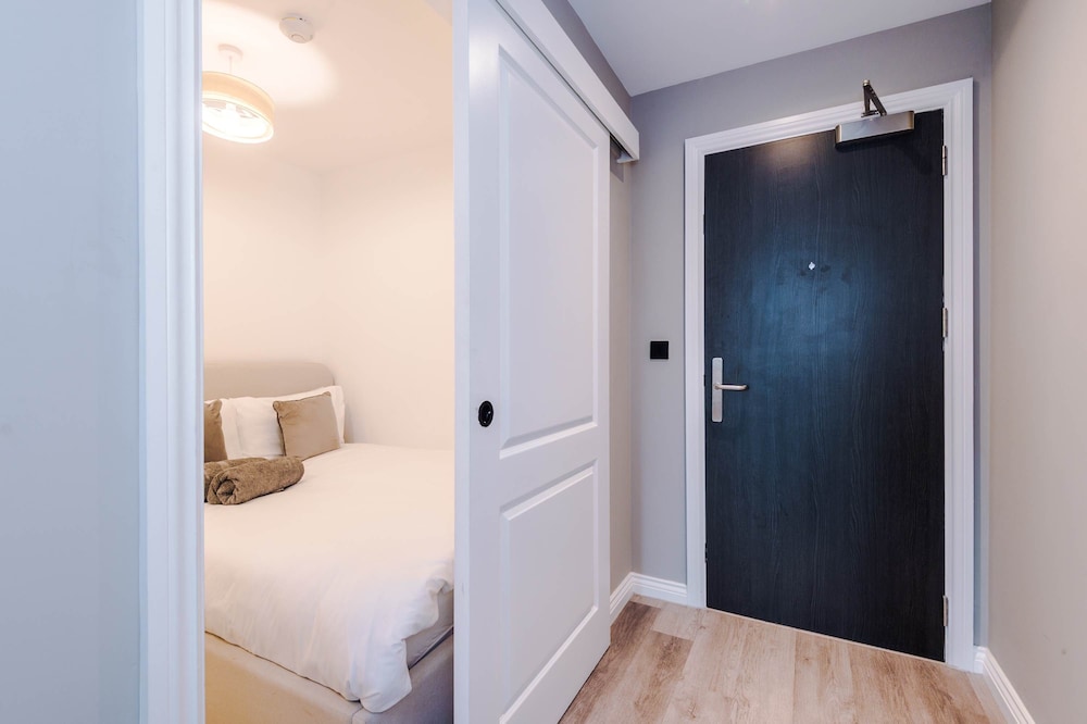 Stylish City Centre Apartment