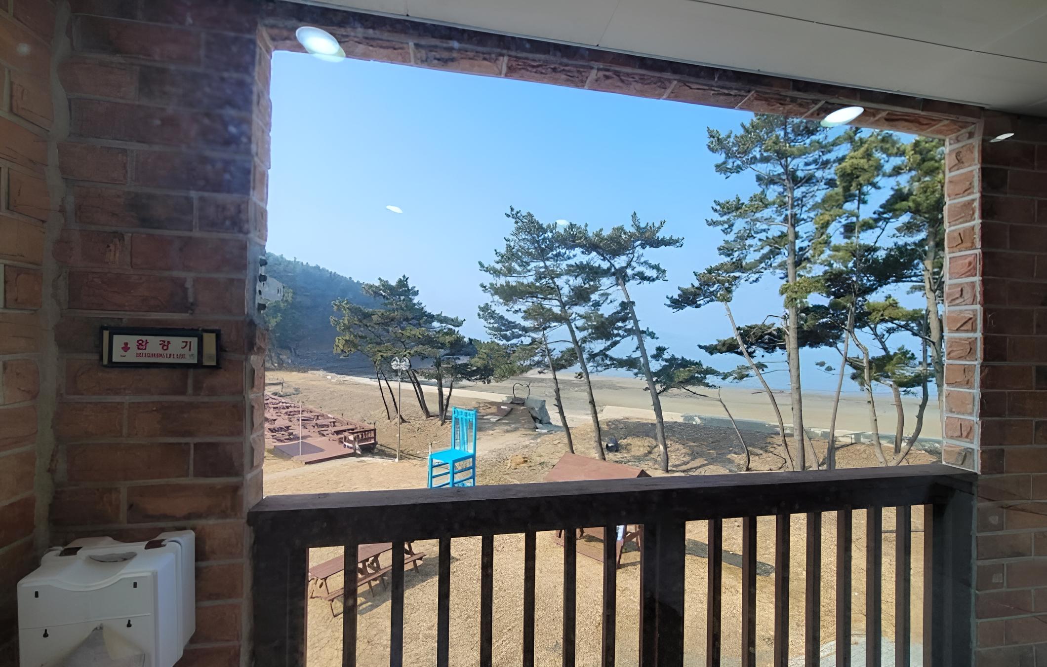 Taean Golden Wave Pension