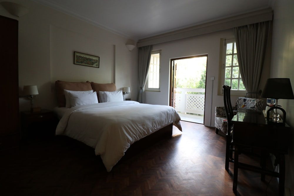 Lavee Residence