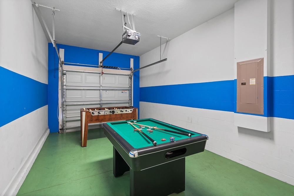 Paradise Palms Resort 6 Bedroom Home with Game Room 6 Home