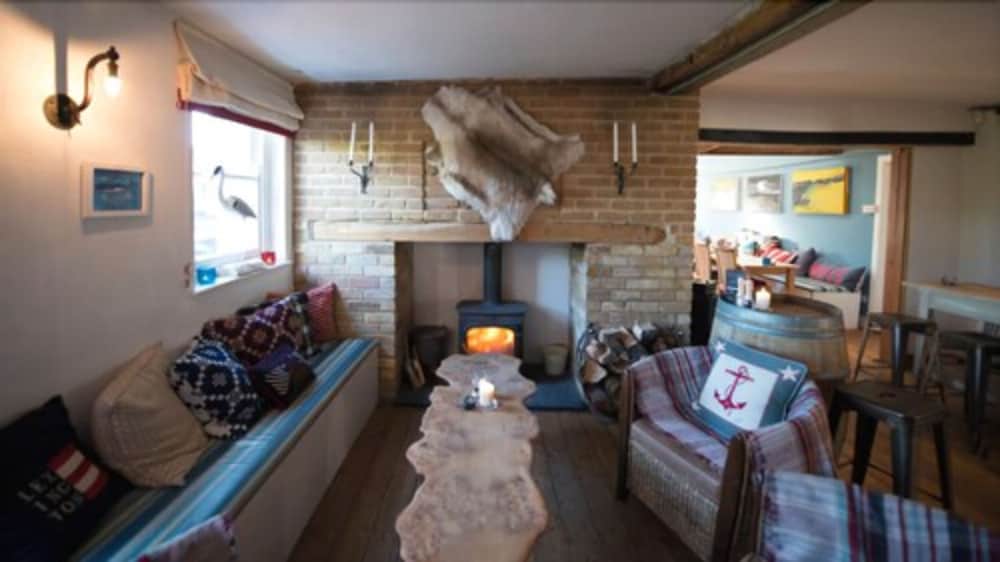 Dover Vacations - The White Cliffs Hotel - Property Image 11