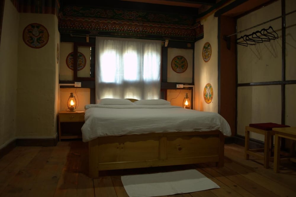 AMA's Village Lodge