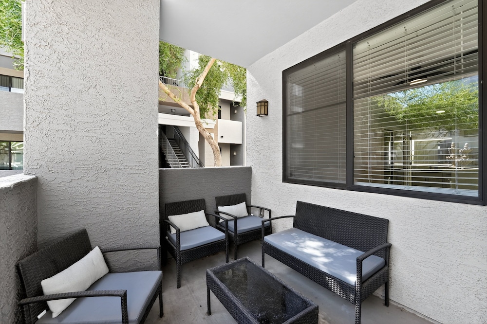 Chic 1br At Westgate Pool, Gym & Stadium Fun 1 Bedroom Apts