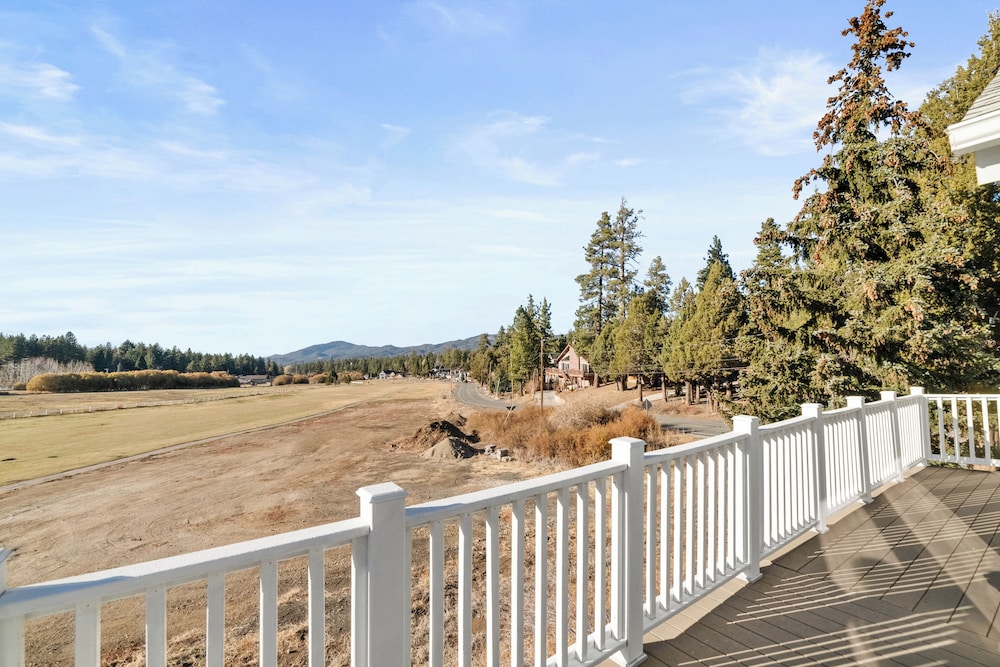 Moonridge Golf Escape