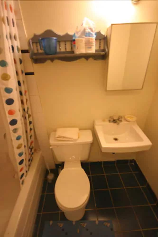 Toronto Furnished Living