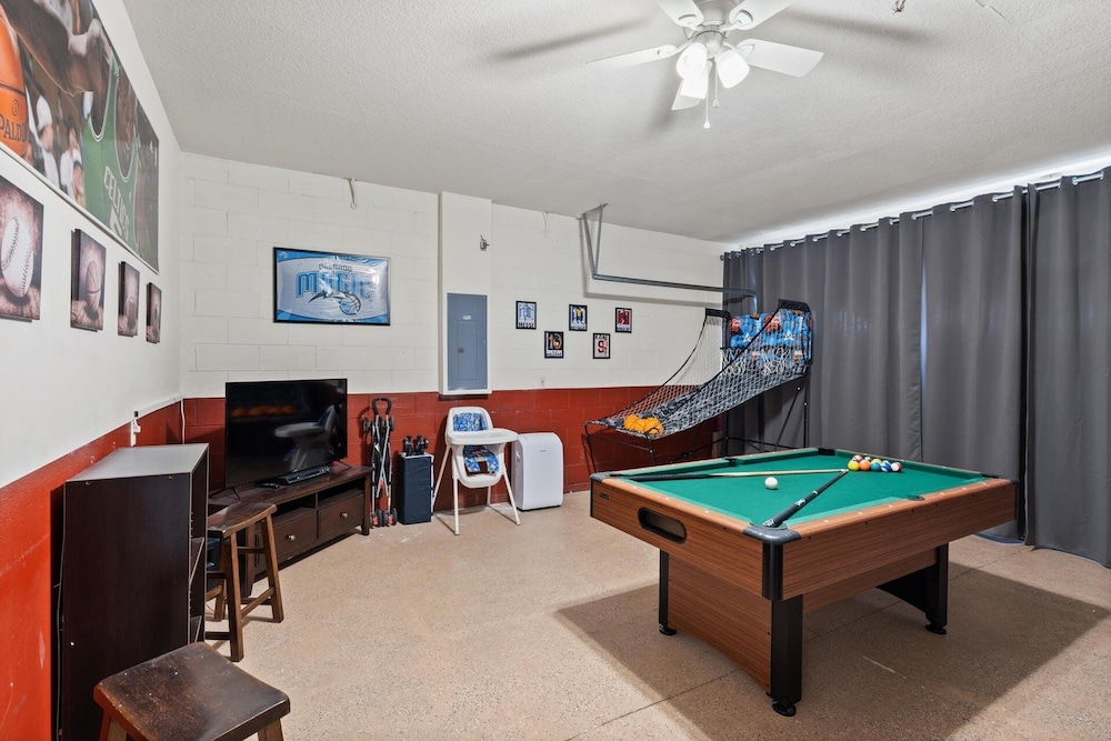Windsor Palms Resort 5 Bedroom Home with Game Room 5 Home