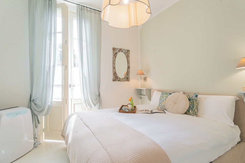 Villa Olga With Private Pool by Rent all Como
