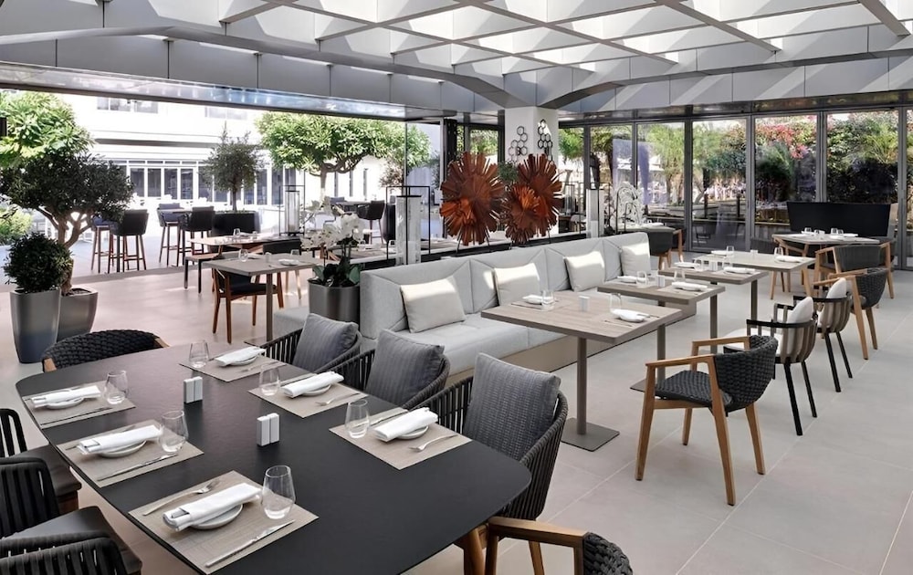 Durrani Homes – Dubai Mall Fashion Avenue