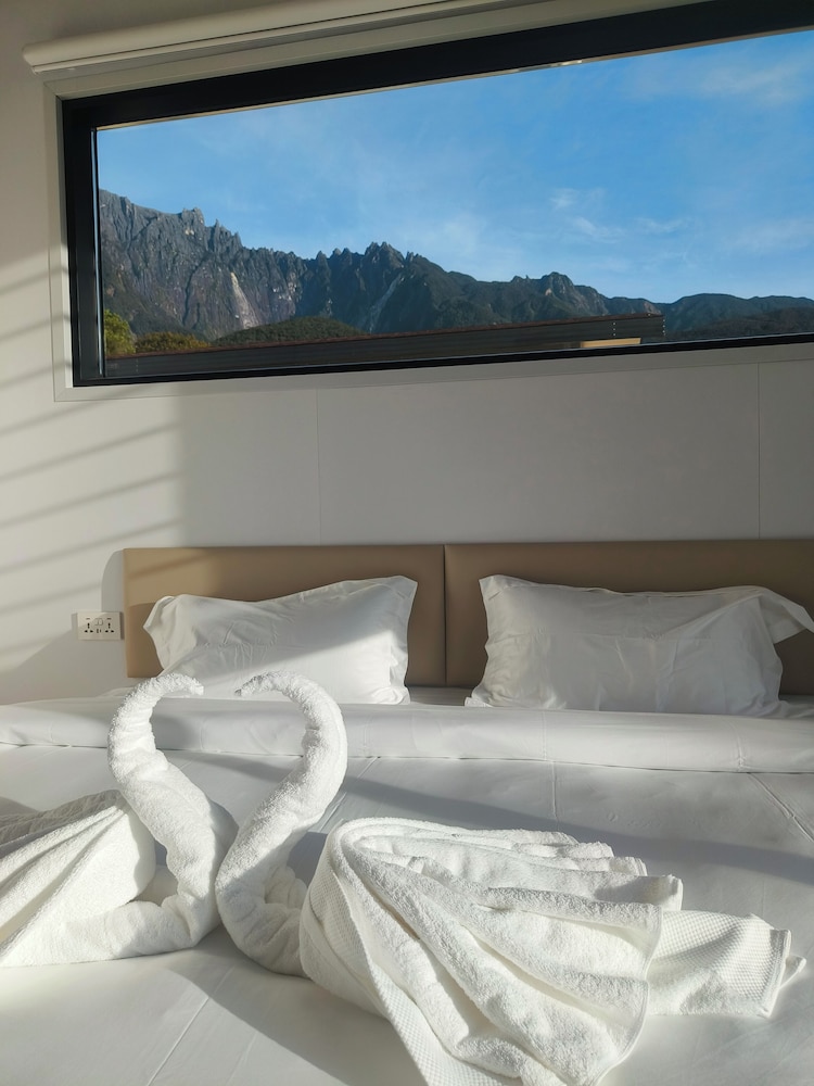 The Pampines Villa