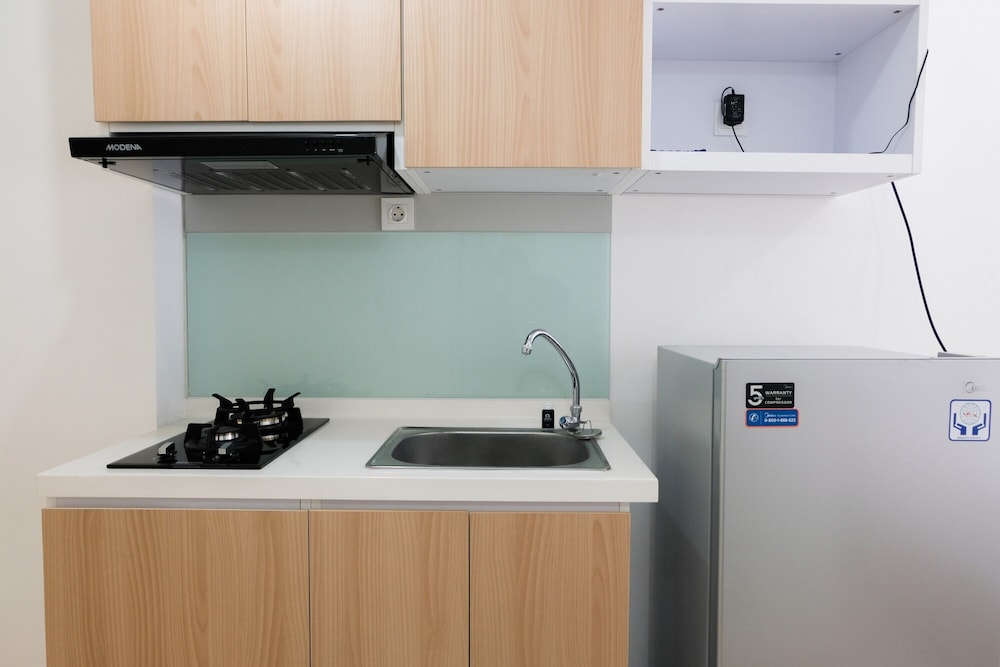 Comfy Studio at M-Town Gading Serpong Apartment view 4