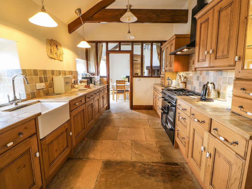Padley Barn