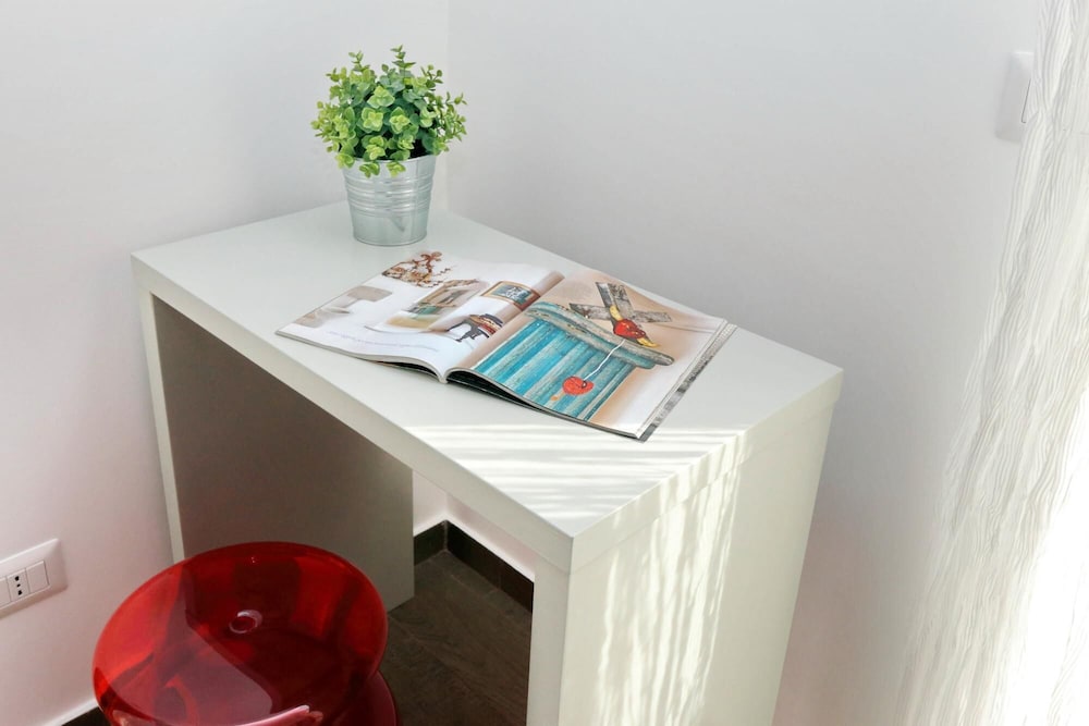 Rm-h501-pale6e2 Monti Apartments - M9