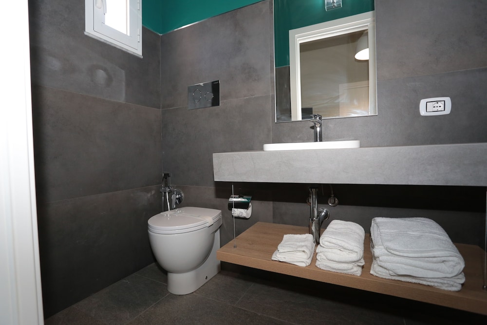 OIKIA AUTOMATIC ROOMS