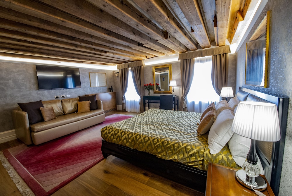 EGO' Residence Venice