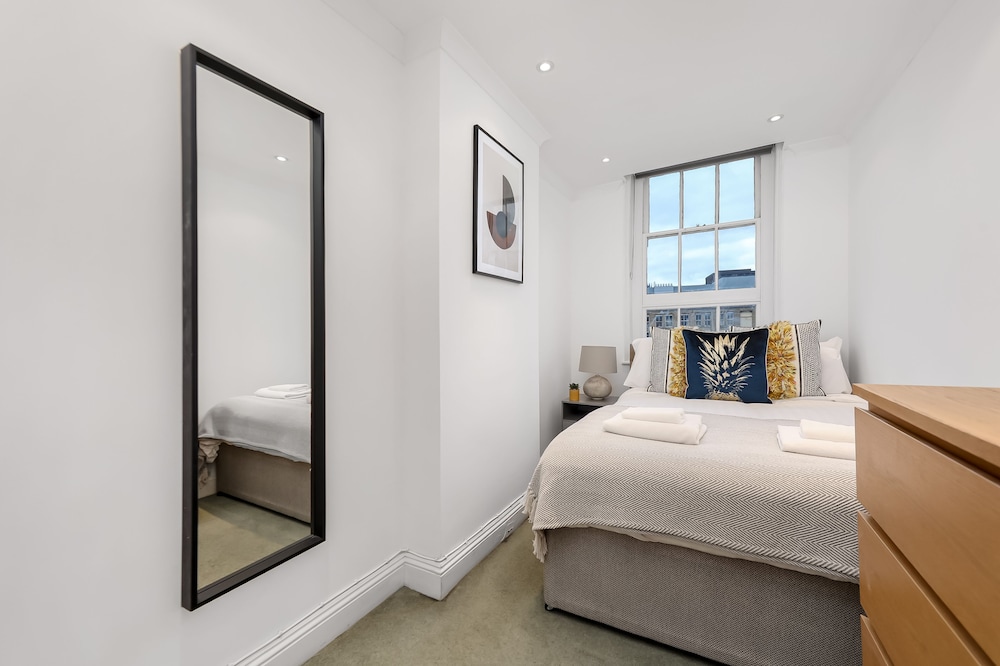 The Old Street Apartment