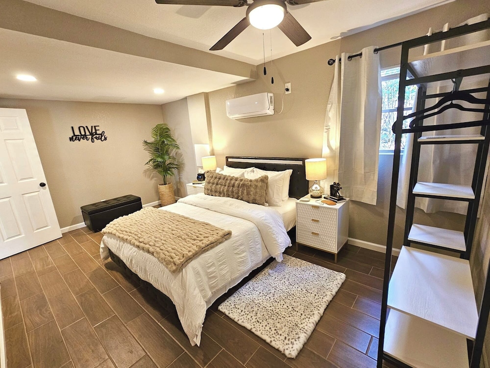 Belton Lakehouse