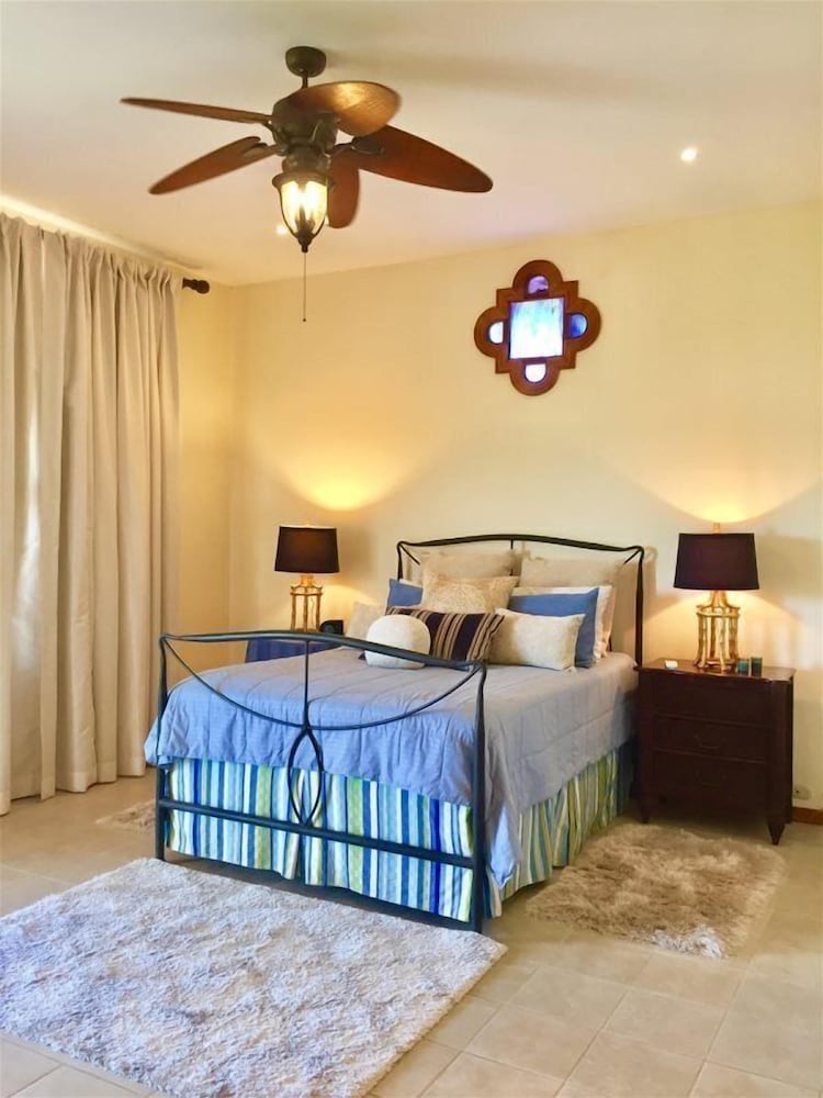 Casa Cole view 5