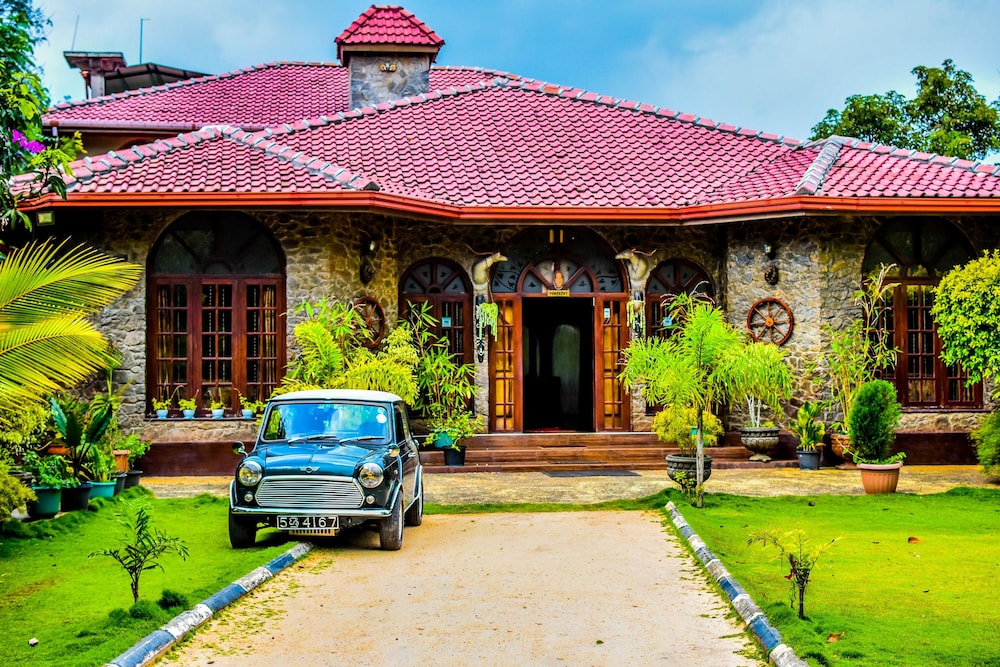 MF Estate Holiday Bungalow