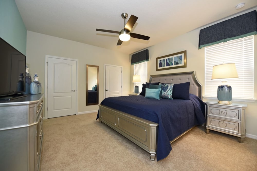 Windsor at Westside 2167 - Image 2